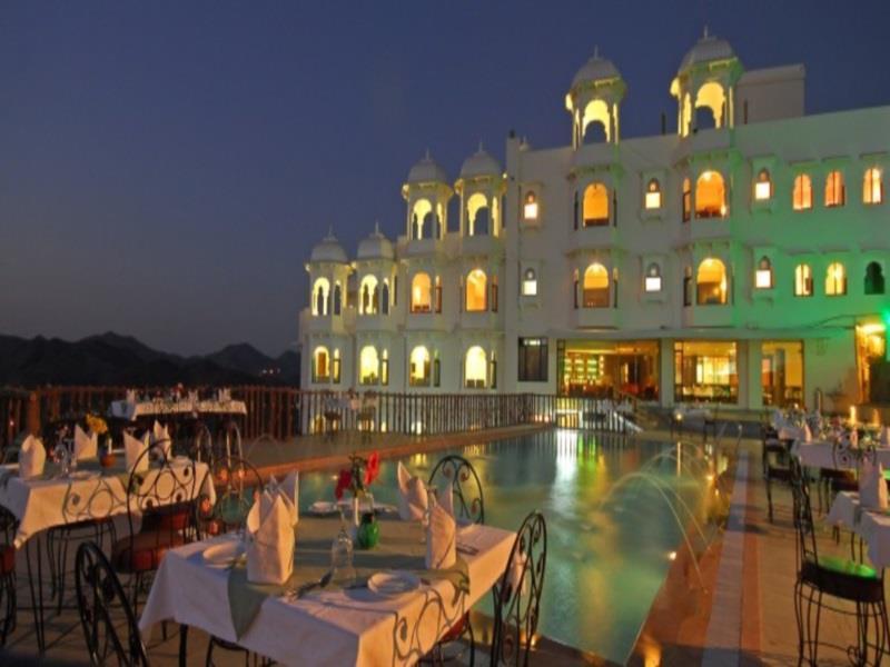 Bhairavgarh Palace Udaipur Eksteriør billede